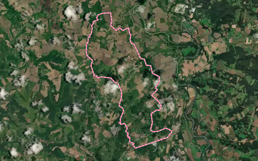 Vue satellite de Labastide-Villefranche avec ses contours administratifs