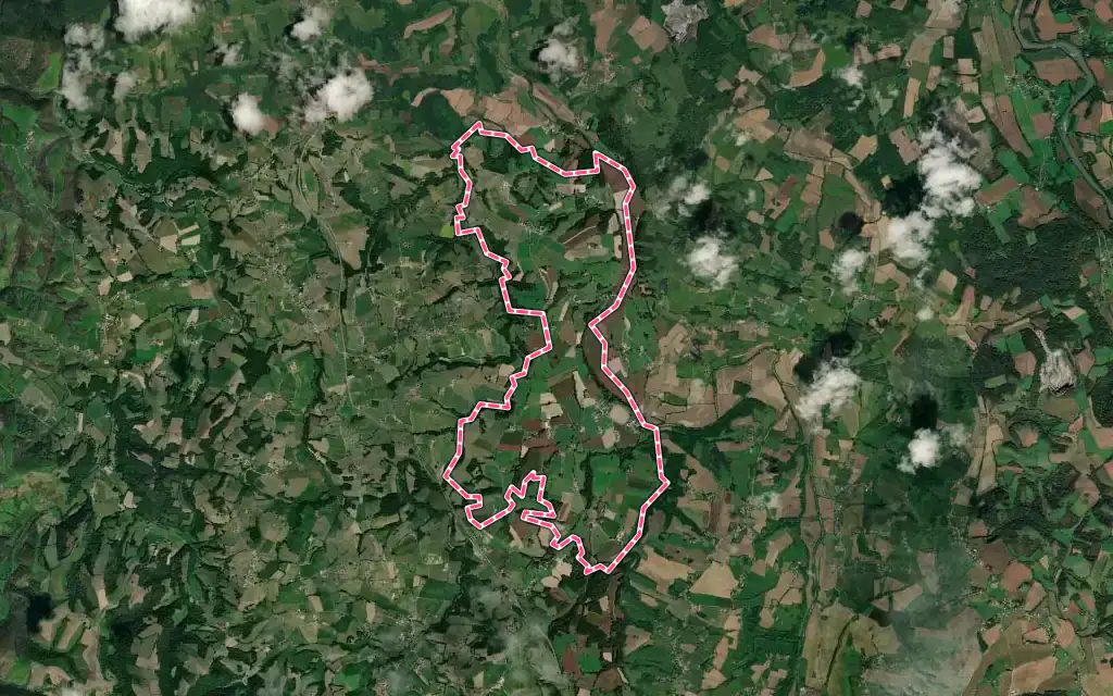 Vue satellite de Labets-Biscay avec ses contours administratifs
