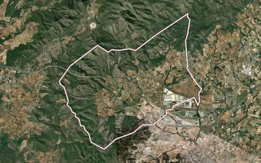 Vista satélite de la Bisbal del Penedès con su contorno administrativo