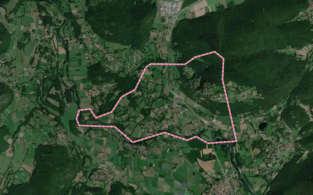 Vue satellite de Labroquère avec ses contours administratifs
