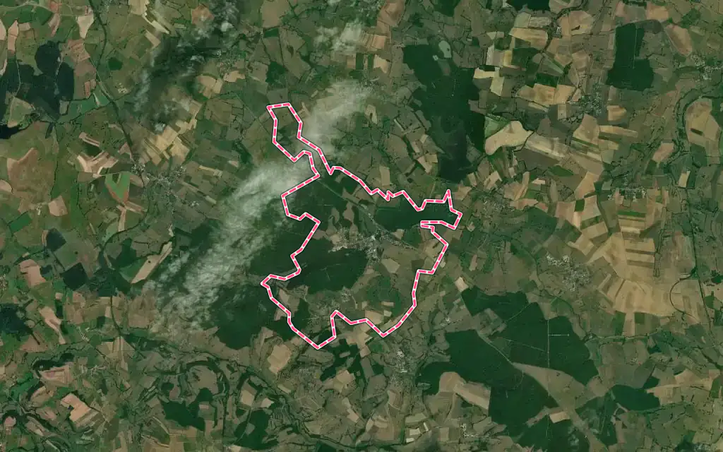 Vue satellite de Lacanche avec ses contours administratifs