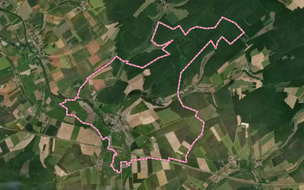 Vue satellite de Lacroix-sur-Meuse avec ses contours administratifs