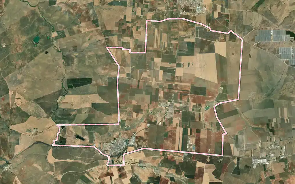Vista satélite de La Luisiana con su contorno administrativo