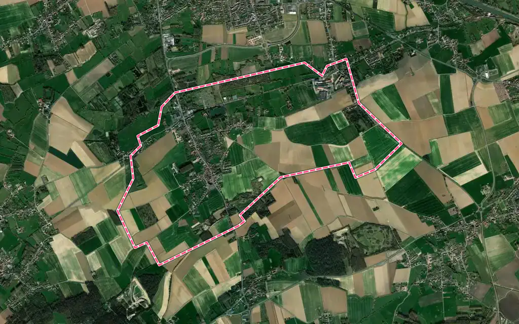 Vue satellite de Lambres avec ses contours administratifs