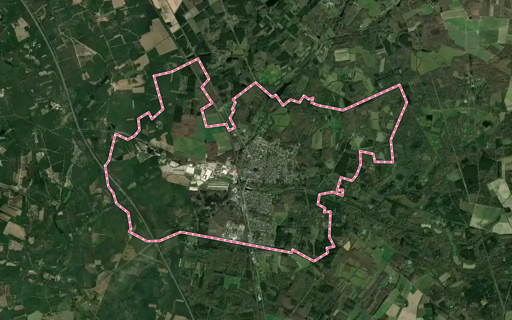 Vue satellite de Lamotte-Beuvron avec ses contours administratifs
