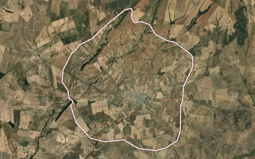 Vista satélite de La Nava de Santiago con su contorno administrativo
