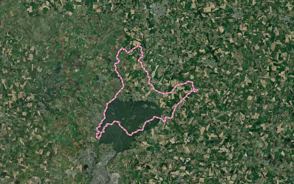 Vue satellite de Landéan avec ses contours administratifs
