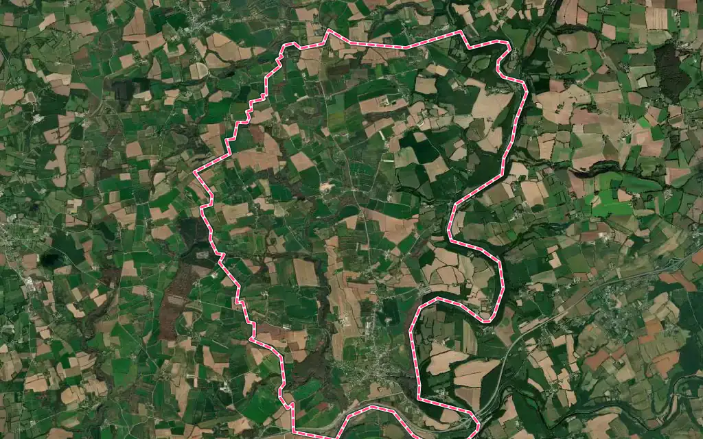 Vue satellite de Landeleau avec ses contours administratifs