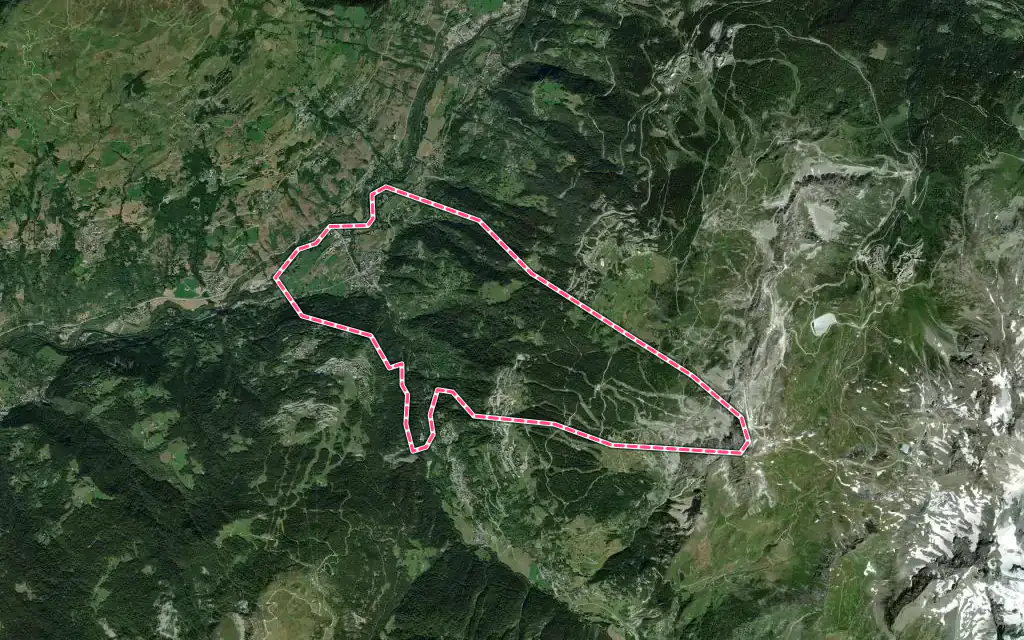 Vue satellite de Landry avec ses contours administratifs