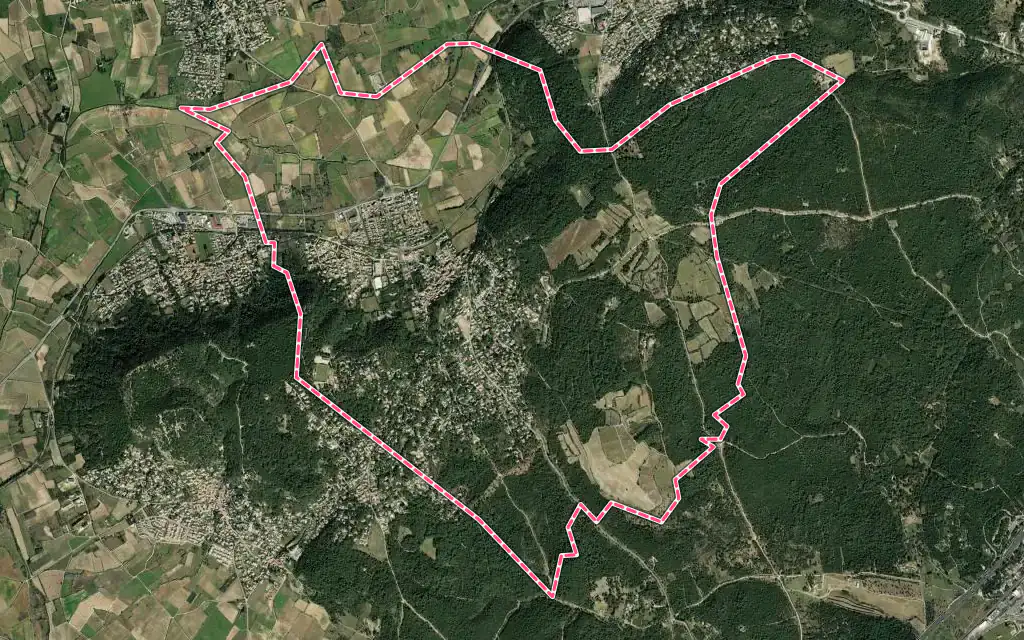 Vue satellite de Langlade avec ses contours administratifs