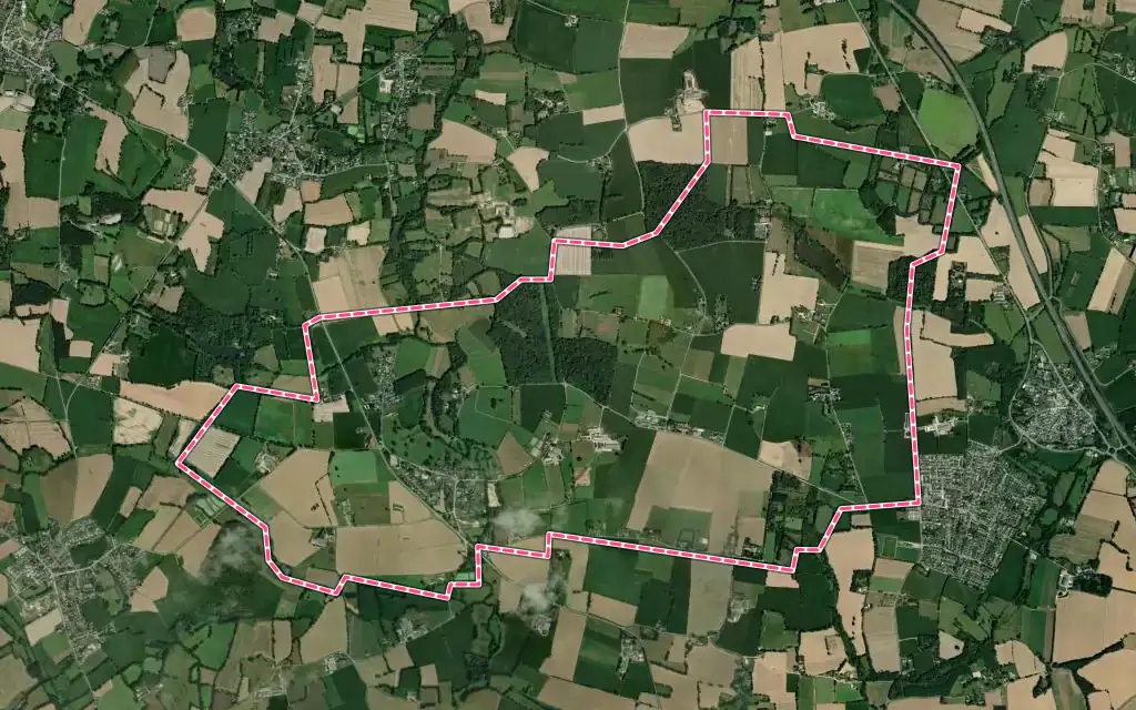 Vue satellite de Langouet avec ses contours administratifs
