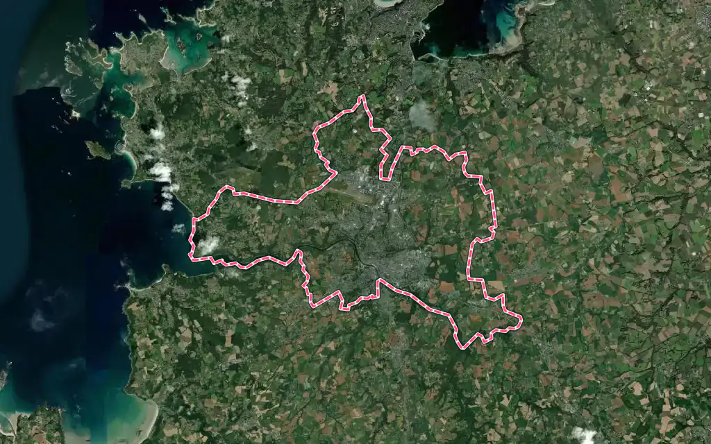 Vue satellite de Lannion avec ses contours administratifs
