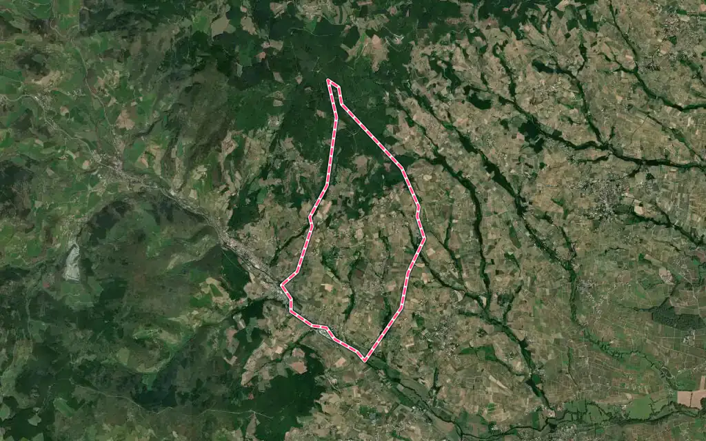 Vue satellite de Lantignié avec ses contours administratifs