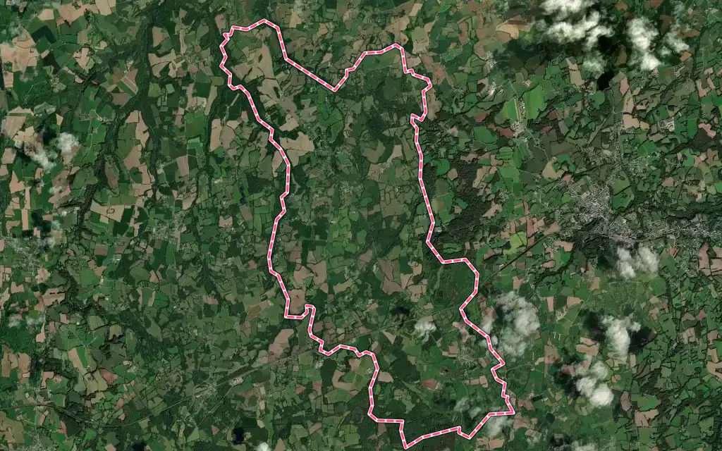 Vue satellite de Lanvellec avec ses contours administratifs