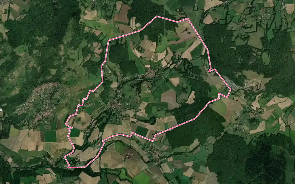 Vue satellite de Laps avec ses contours administratifs