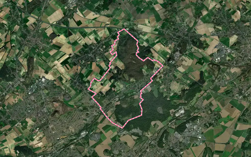Vue satellite de Lapugnoy avec ses contours administratifs