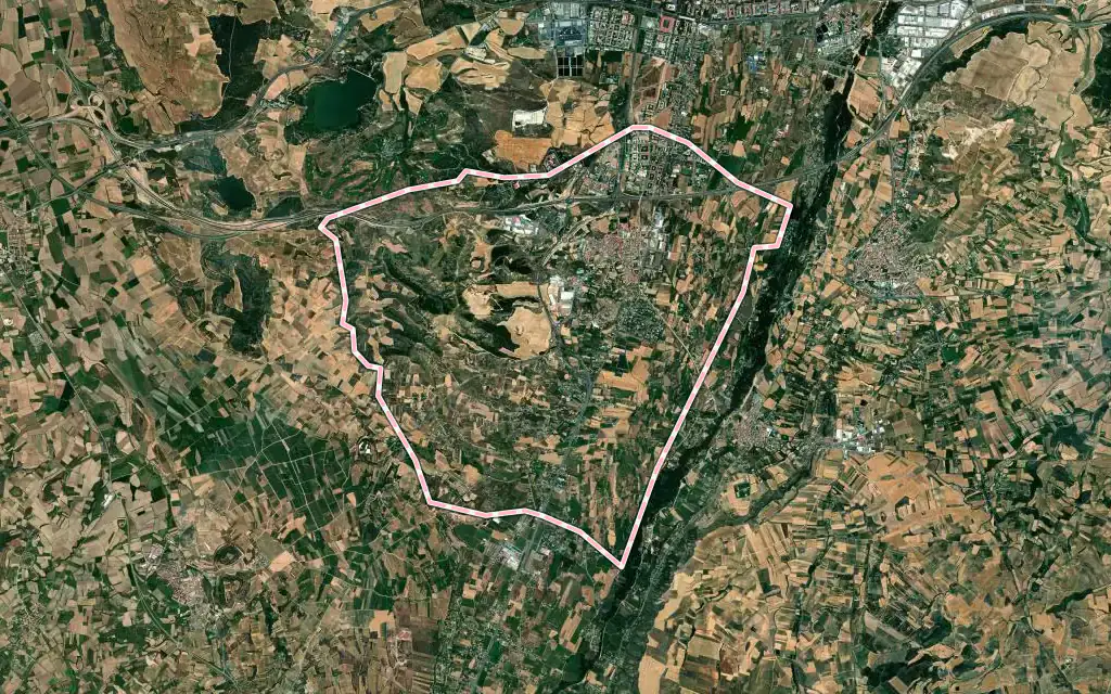 Vista satélite de Lardero con su contorno administrativo