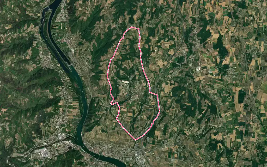 Vue satellite de Larnage avec ses contours administratifs