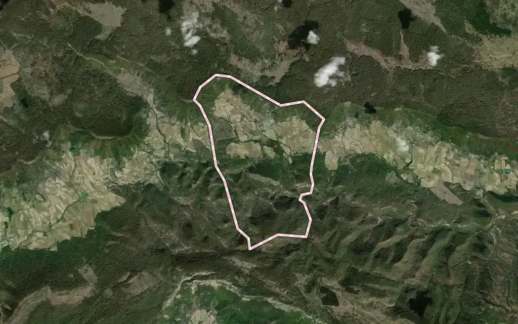 Vista satélite de Larraona con su contorno administrativo