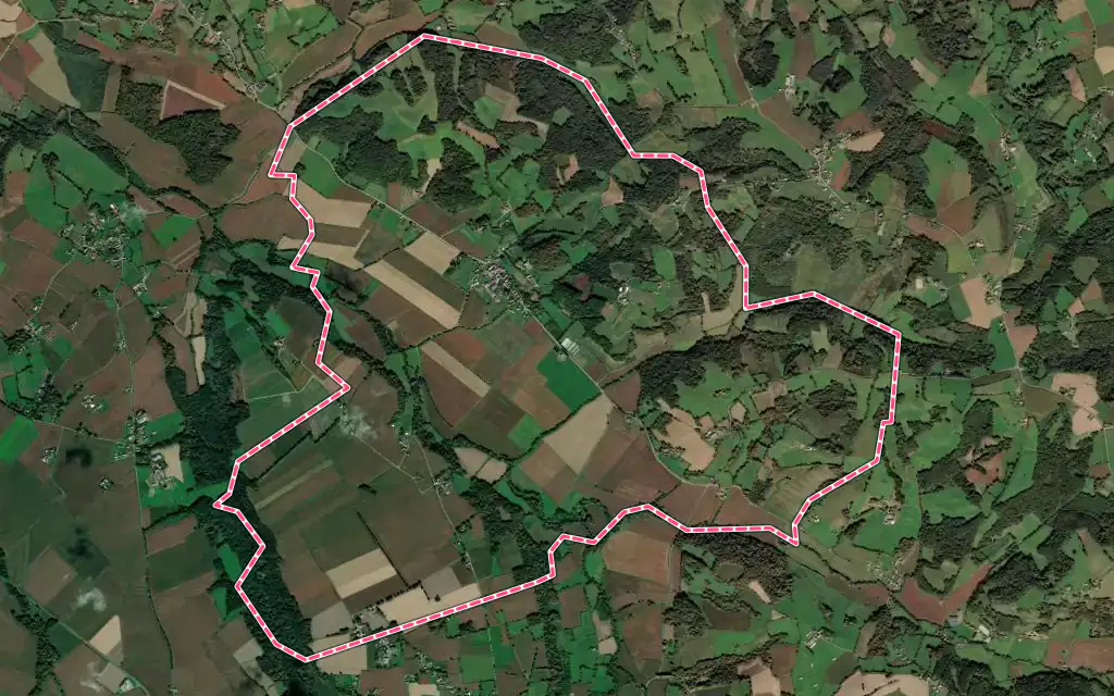 Vue satellite de Larreule avec ses contours administratifs