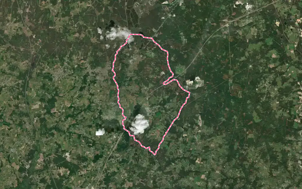 Vue satellite de Laruscade avec ses contours administratifs
