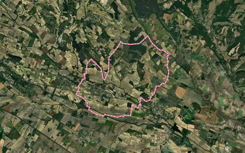 Vue satellite de Lasbordes avec ses contours administratifs