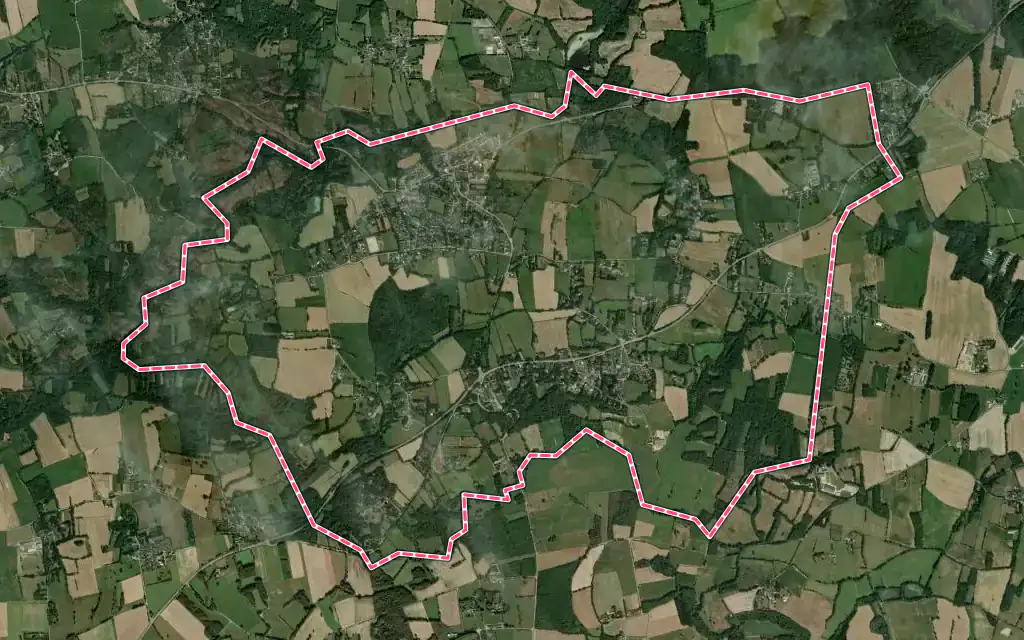Vue satellite de Lassy avec ses contours administratifs