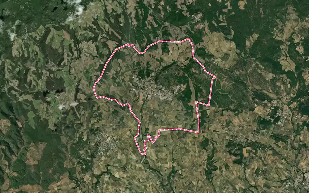 Vue satellite de Laurens avec ses contours administratifs