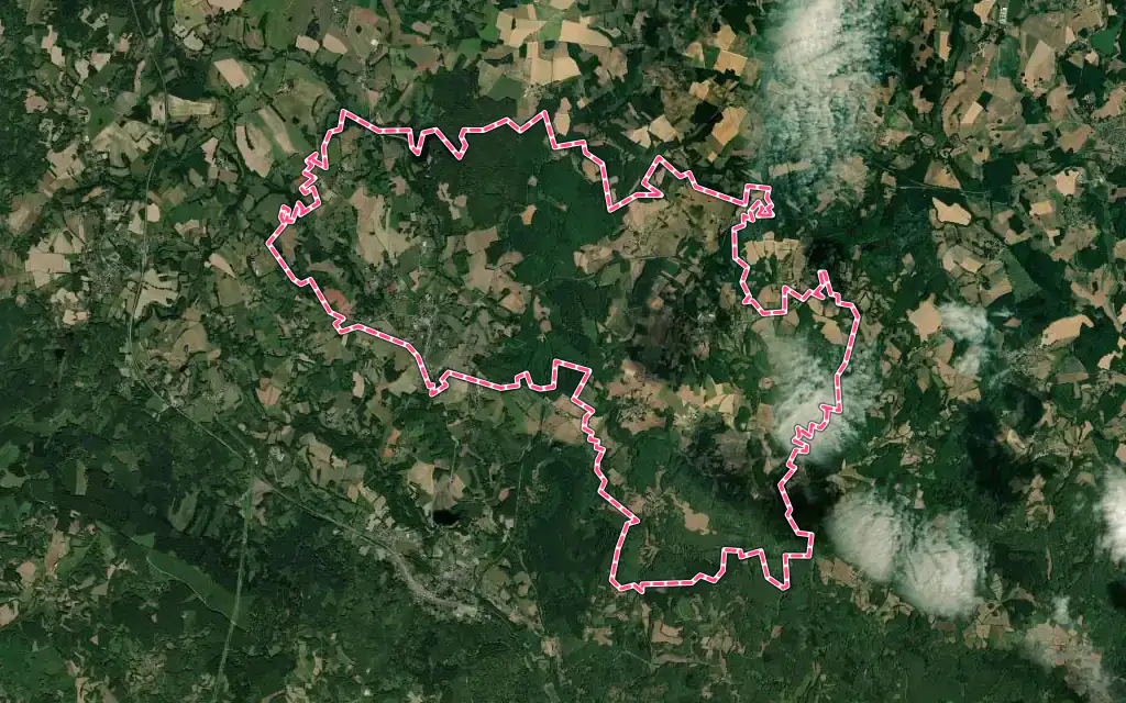Vue satellite de Laurière avec ses contours administratifs