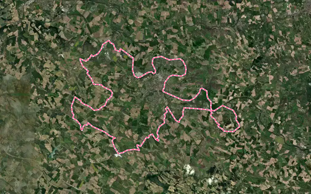 Vue satellite de Lavaur avec ses contours administratifs