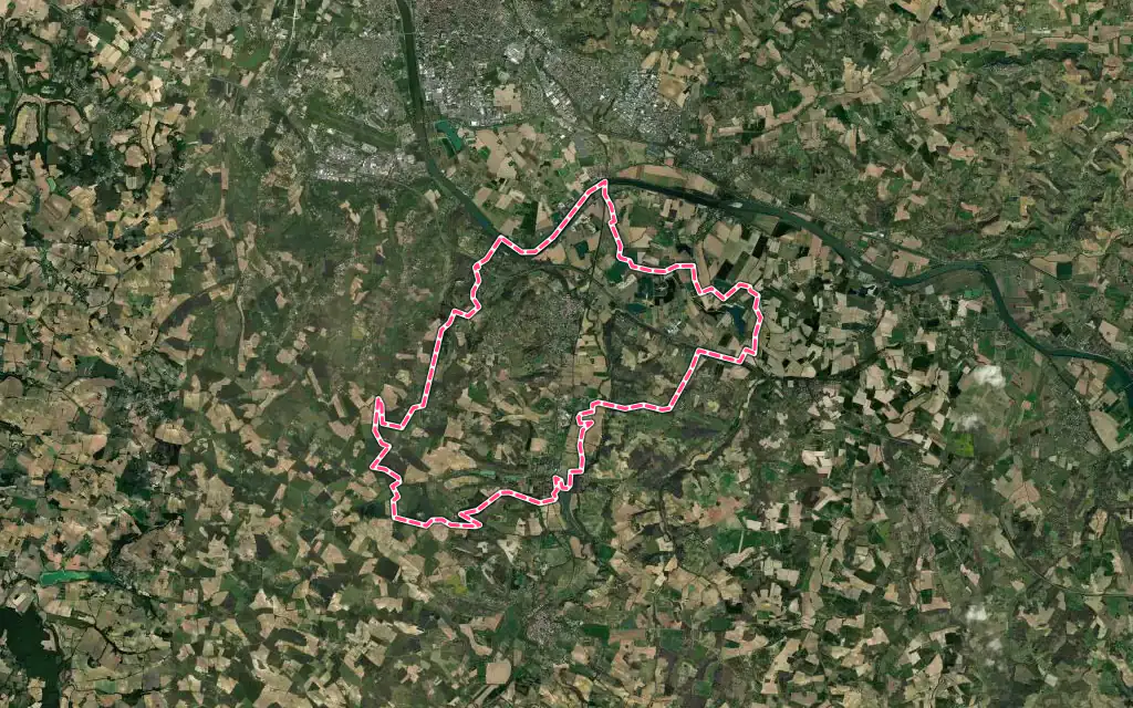 Vue satellite de Layrac avec ses contours administratifs