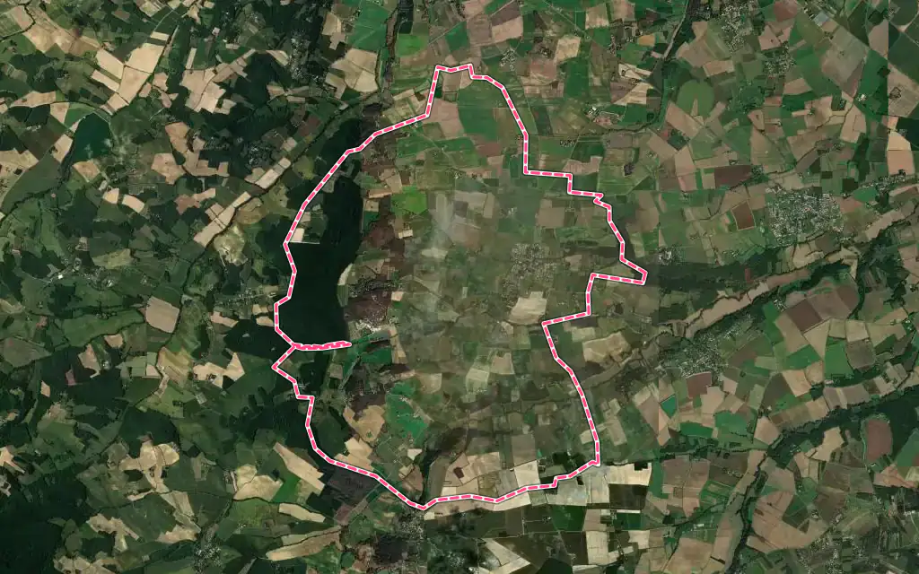 Vue satellite de Le Burgaud avec ses contours administratifs
