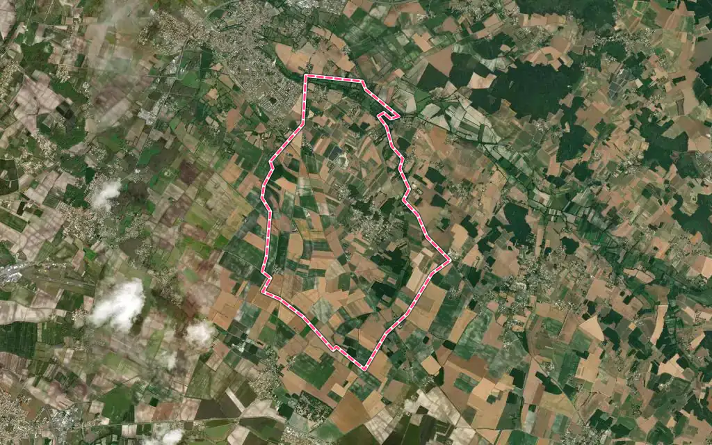 Vue satellite de Le Chay avec ses contours administratifs