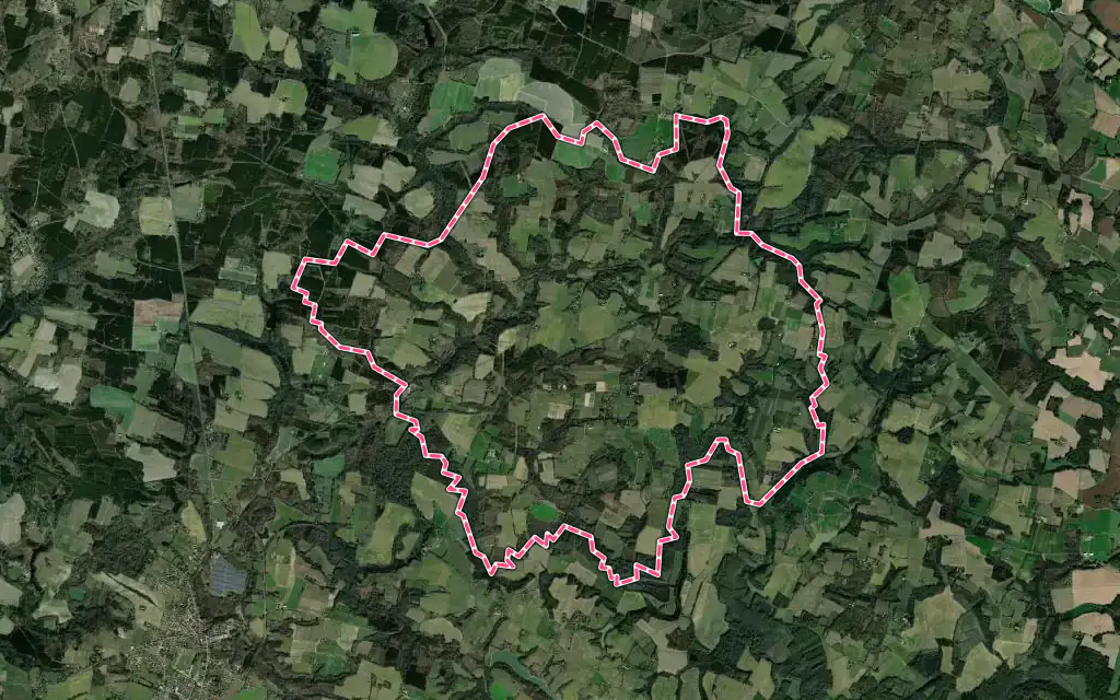 Vue satellite de Le Frêche avec ses contours administratifs