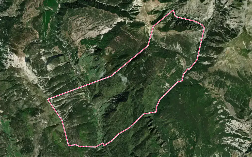 Vue satellite de Le Fugeret avec ses contours administratifs