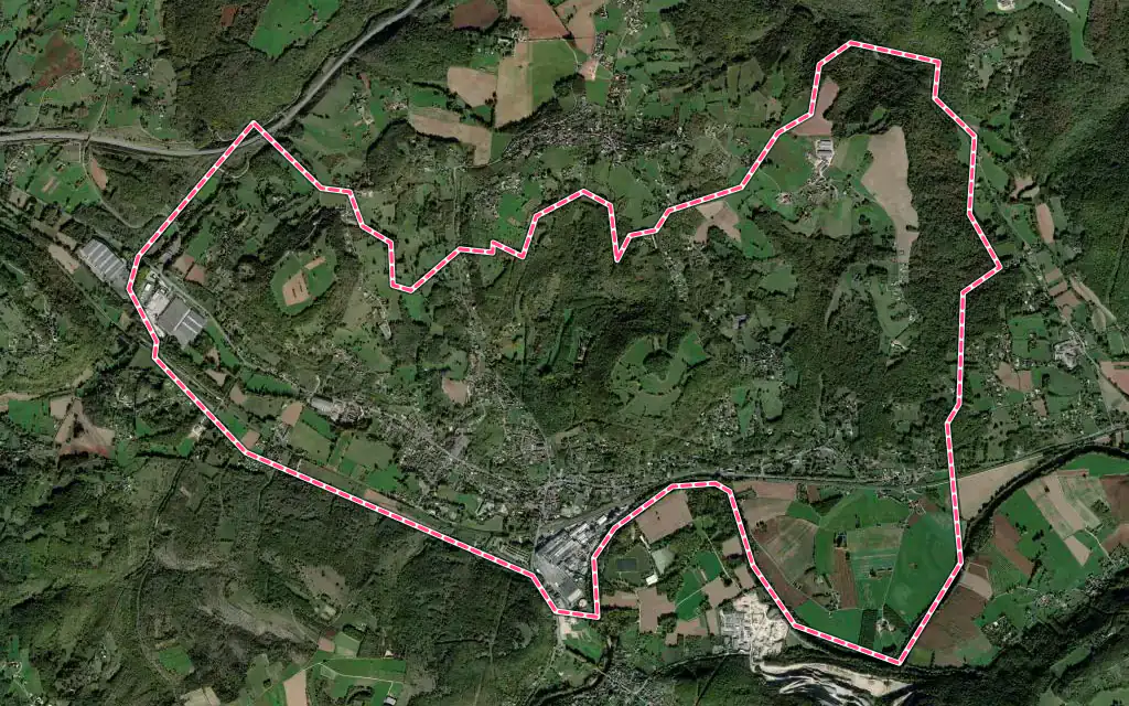 Vue satellite de Le Lardin-Saint-Lazare avec ses contours administratifs
