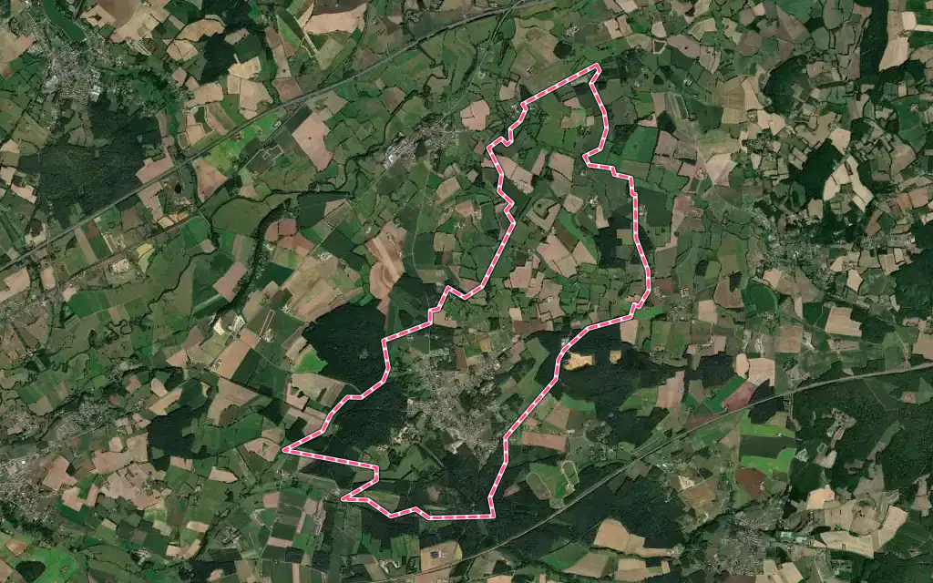 Vue satellite de Le Luart avec ses contours administratifs