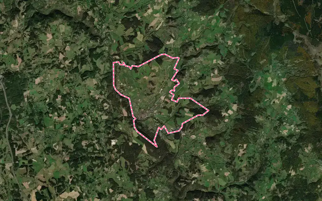 Vue satellite de Le Malzieu-Ville avec ses contours administratifs