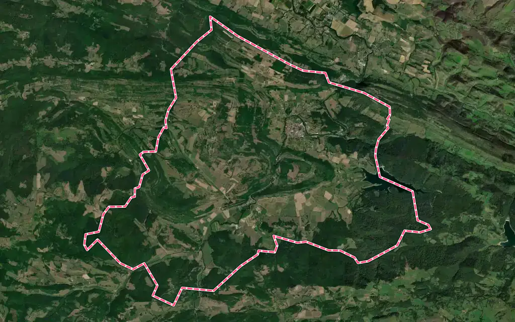 Vue satellite de Le Mas-d'Azil avec ses contours administratifs