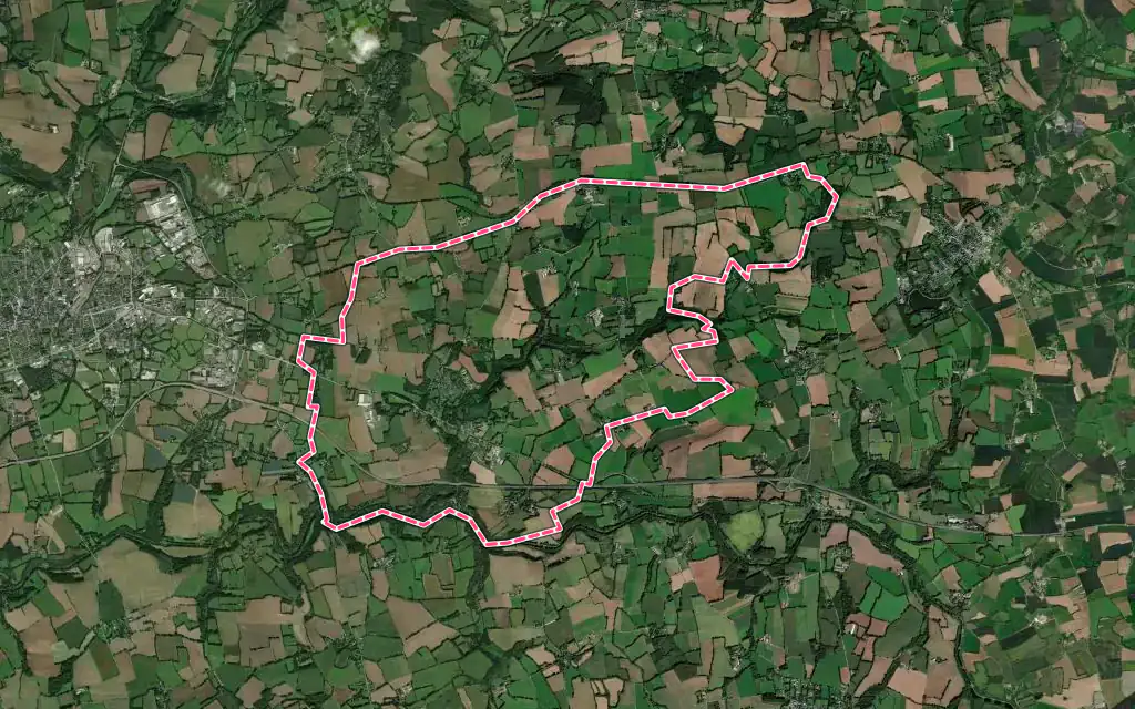 Vue satellite de Le Moustoir avec ses contours administratifs
