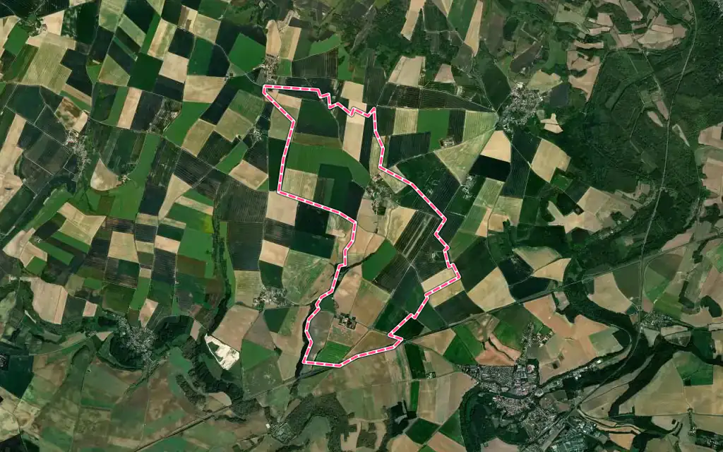 Vue satellite de Le Plessis-Placy avec ses contours administratifs