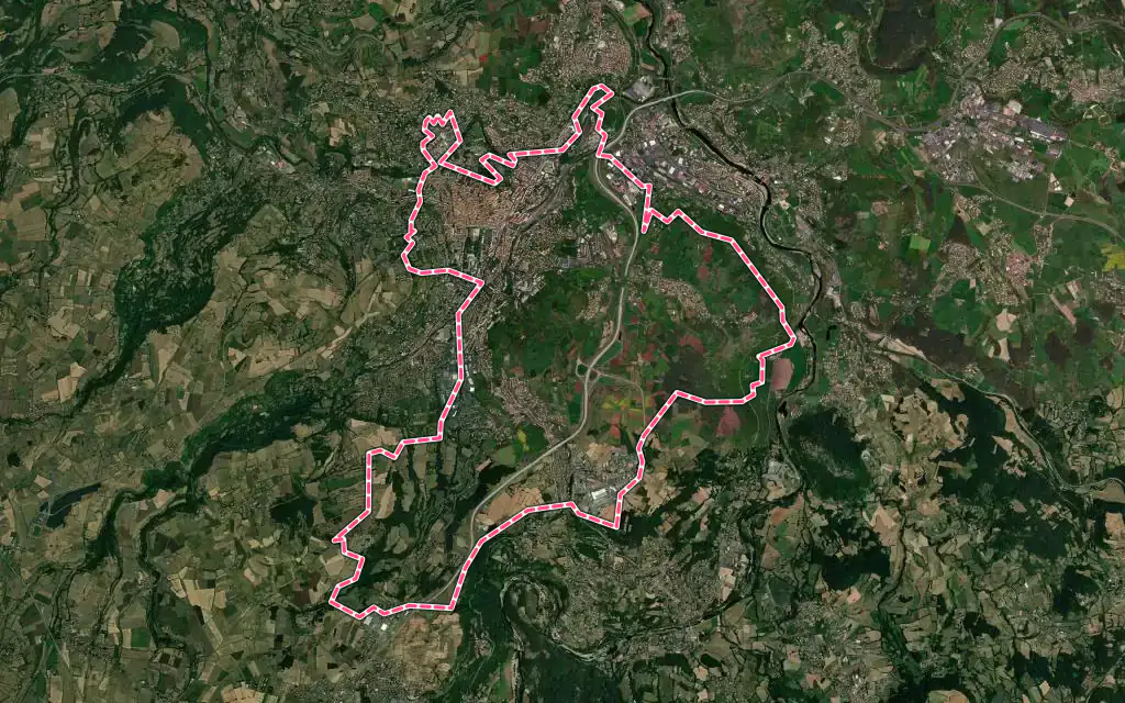 Vue satellite de Le Puy-en-Velay avec ses contours administratifs