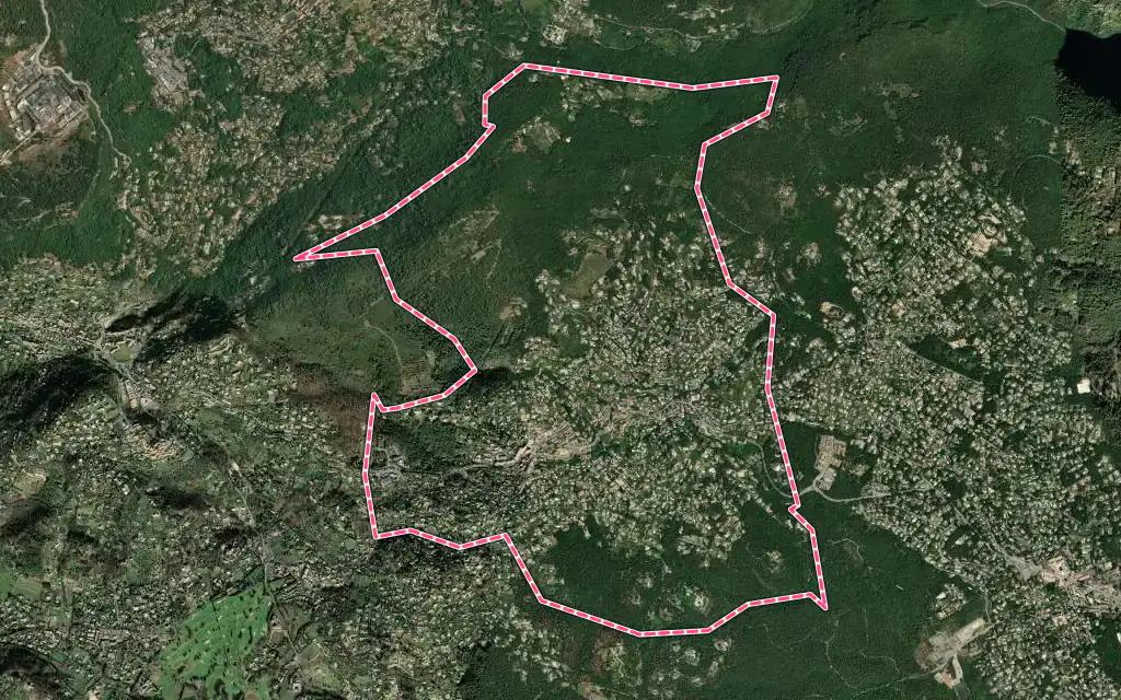 Vue satellite de Le Rouret avec ses contours administratifs