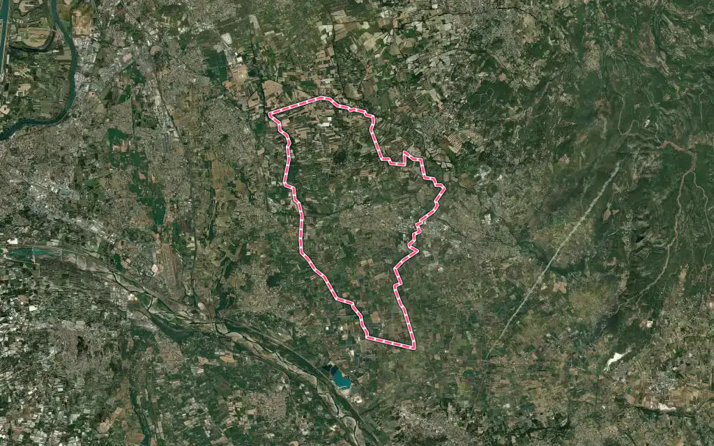 Vue satellite de Le Thor avec ses contours administratifs