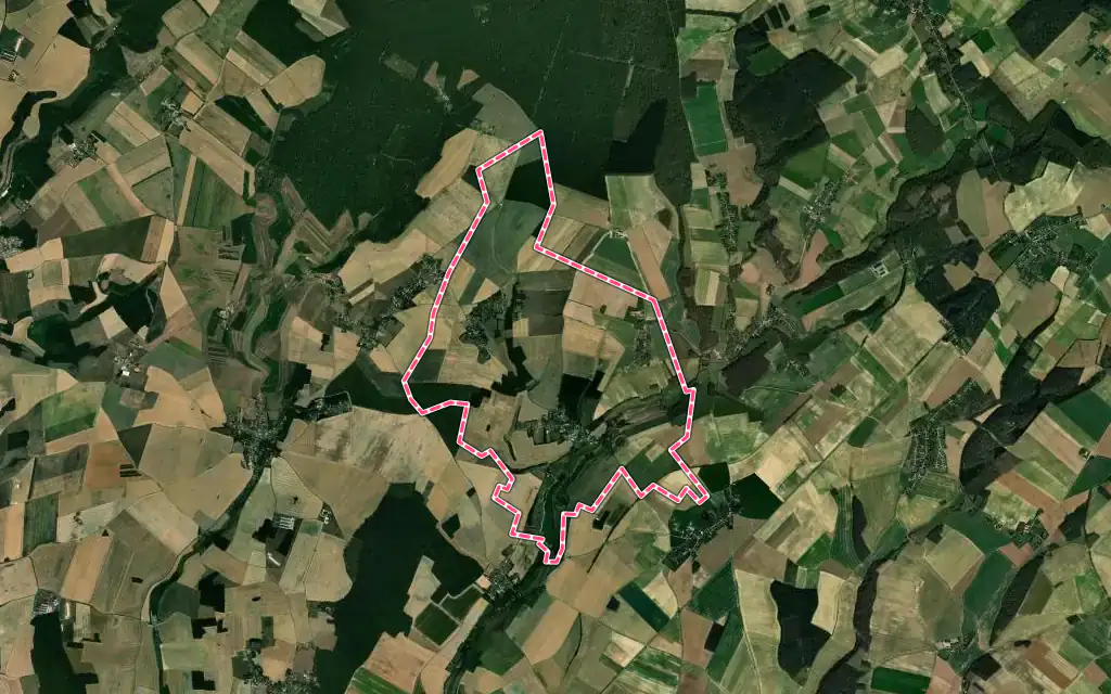 Vue satellite de Le Vaumain avec ses contours administratifs