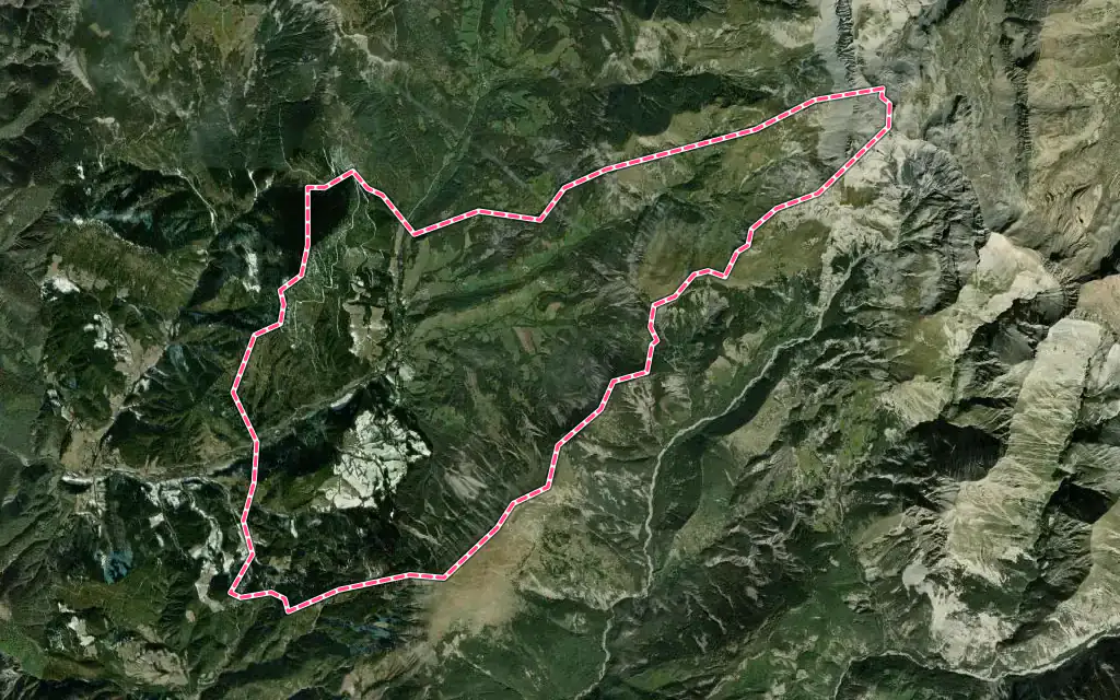 Vue satellite de Le Vernet avec ses contours administratifs