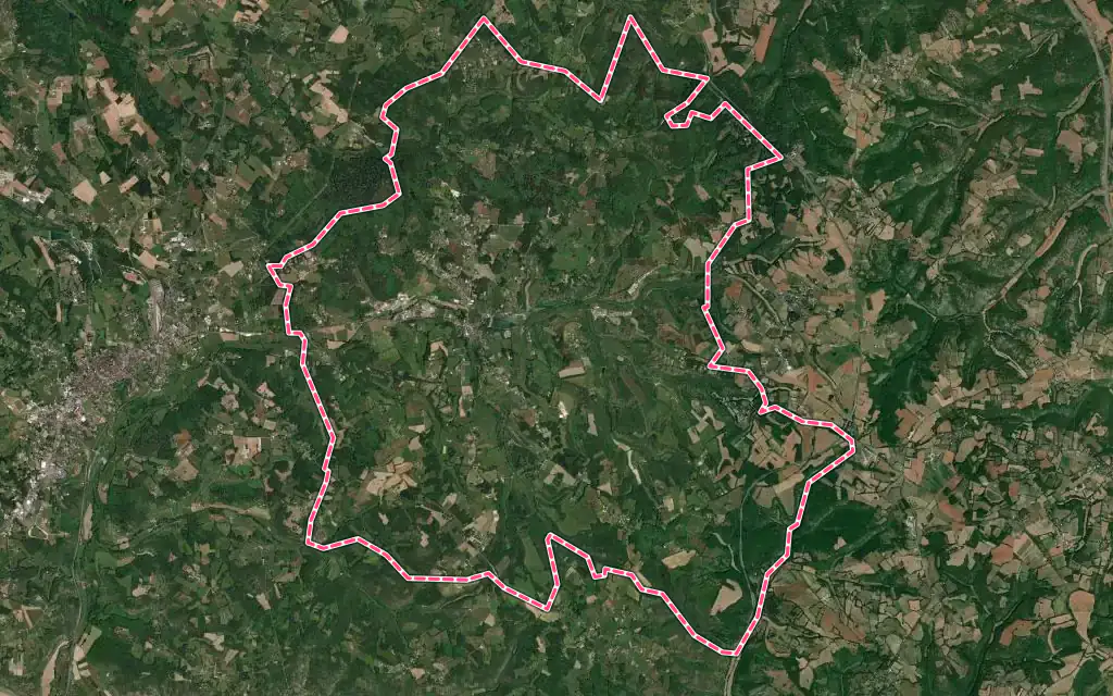 Vue satellite de Le Vigan avec ses contours administratifs