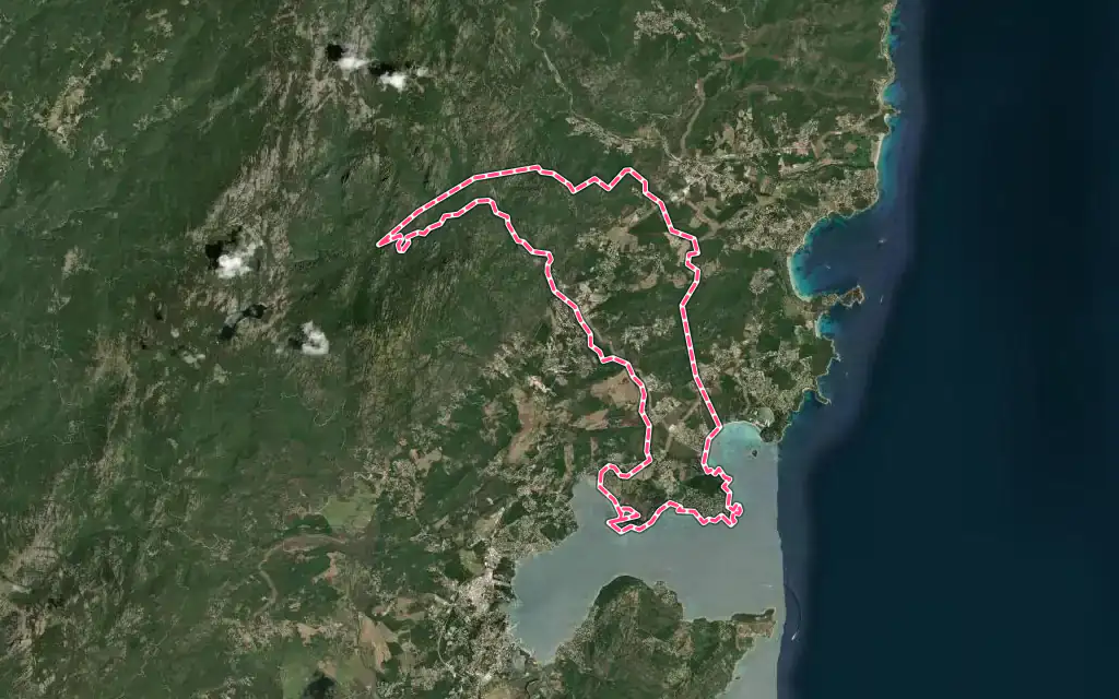 Vue satellite de Lecci avec ses contours administratifs