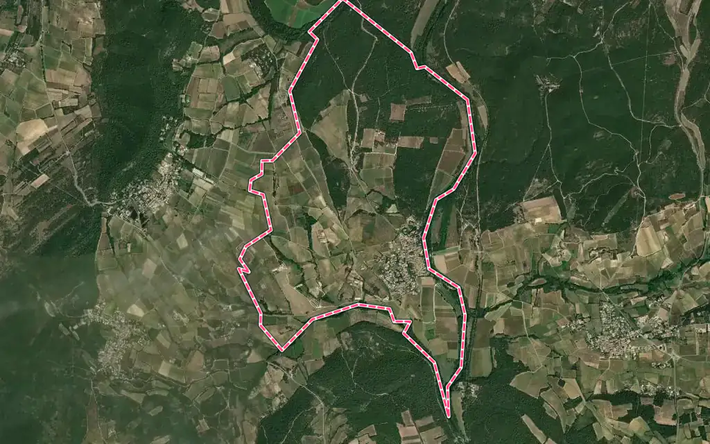 Vue satellite de Lecques avec ses contours administratifs