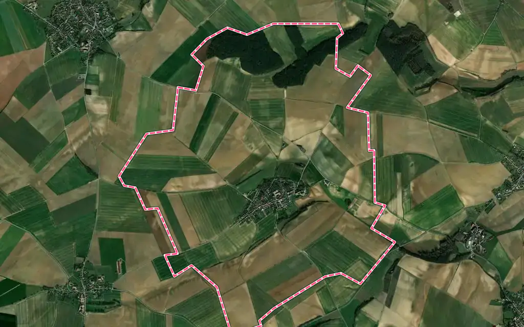 Vue satellite de Léglantiers avec ses contours administratifs